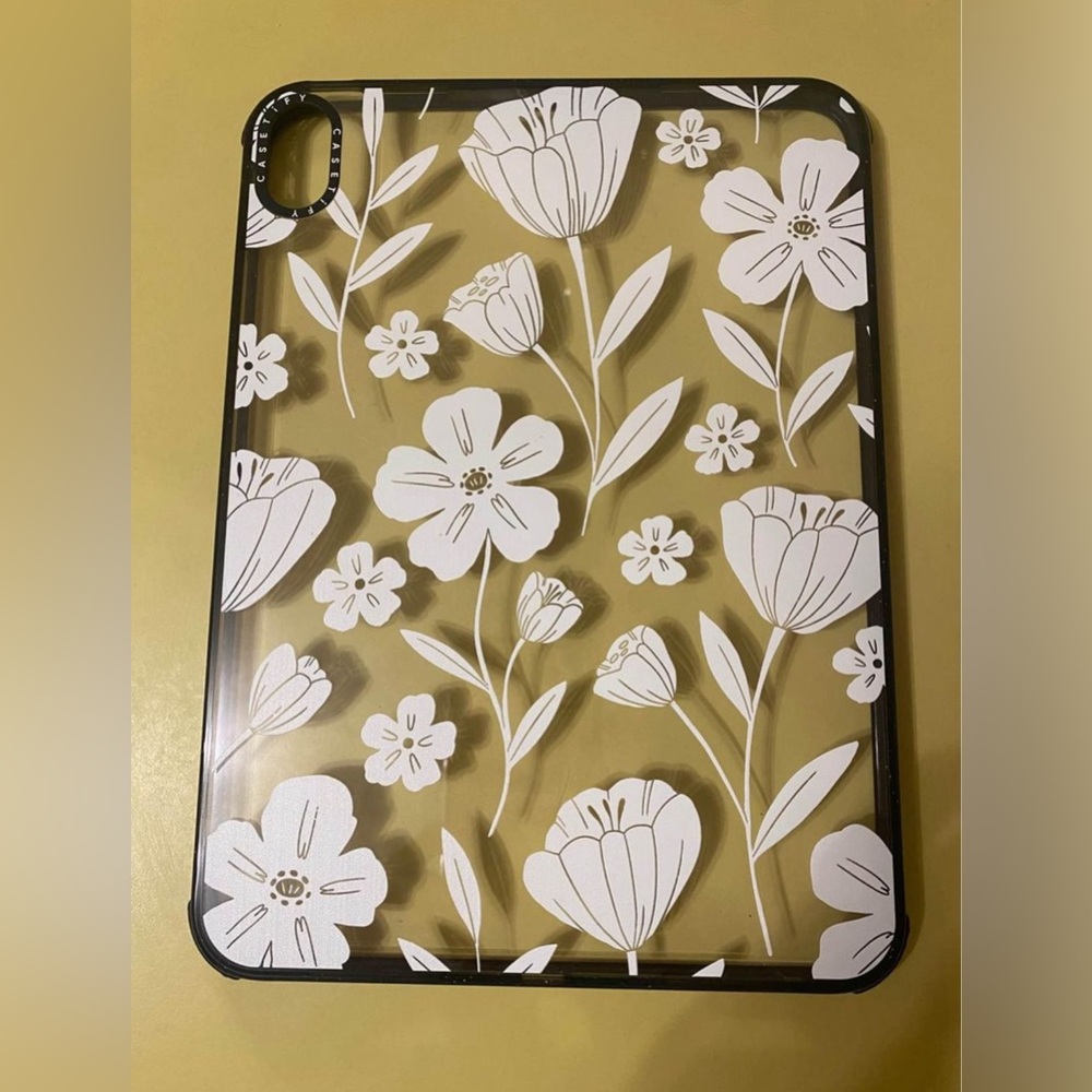 Casetify Case- iPad 10th Gen 10.9 inch